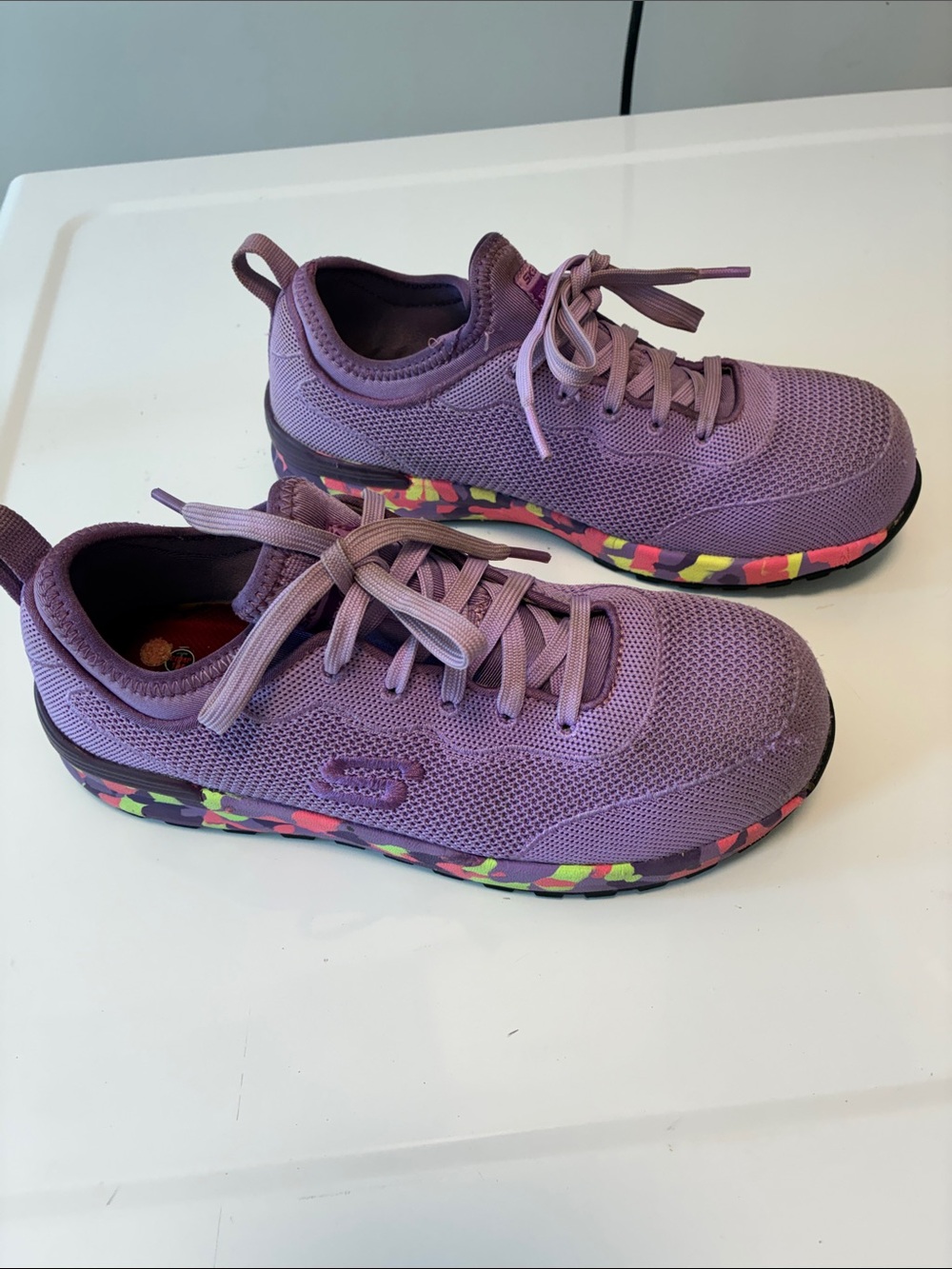 Skechers women safety work shoes size 7